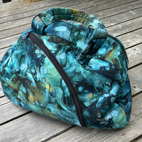 ❌ Duffle Bag - Picture 2 of 7